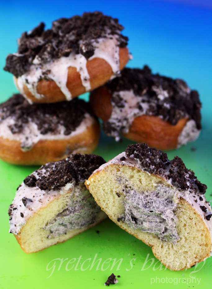 Vegan Oreo Cookies and Cream Donut