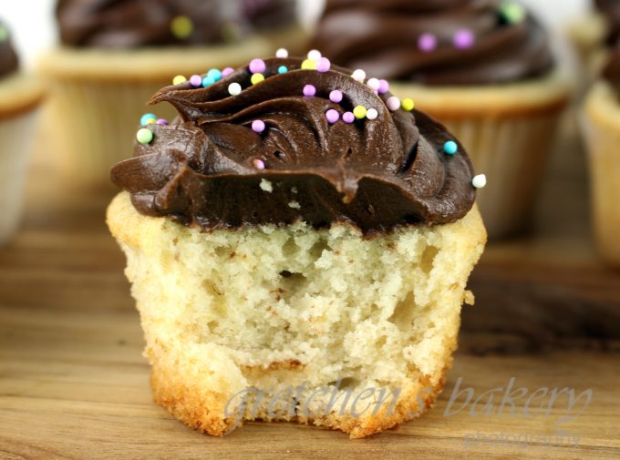 Vegan Fudge Cupcakes
