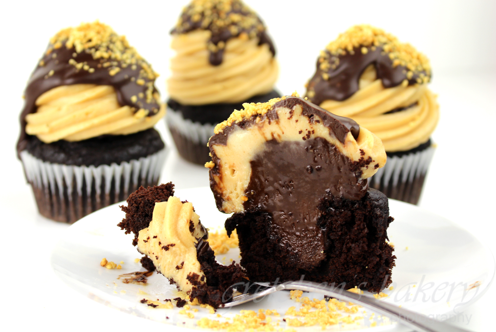 Peanut Butter Fudge Stuffed Cupcakes