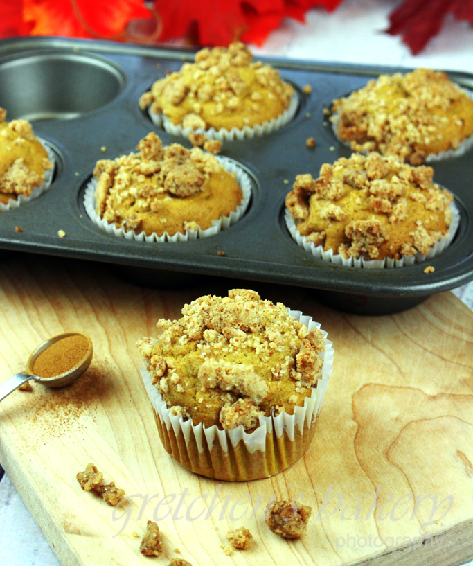 Pumpkin Streusel Muffins