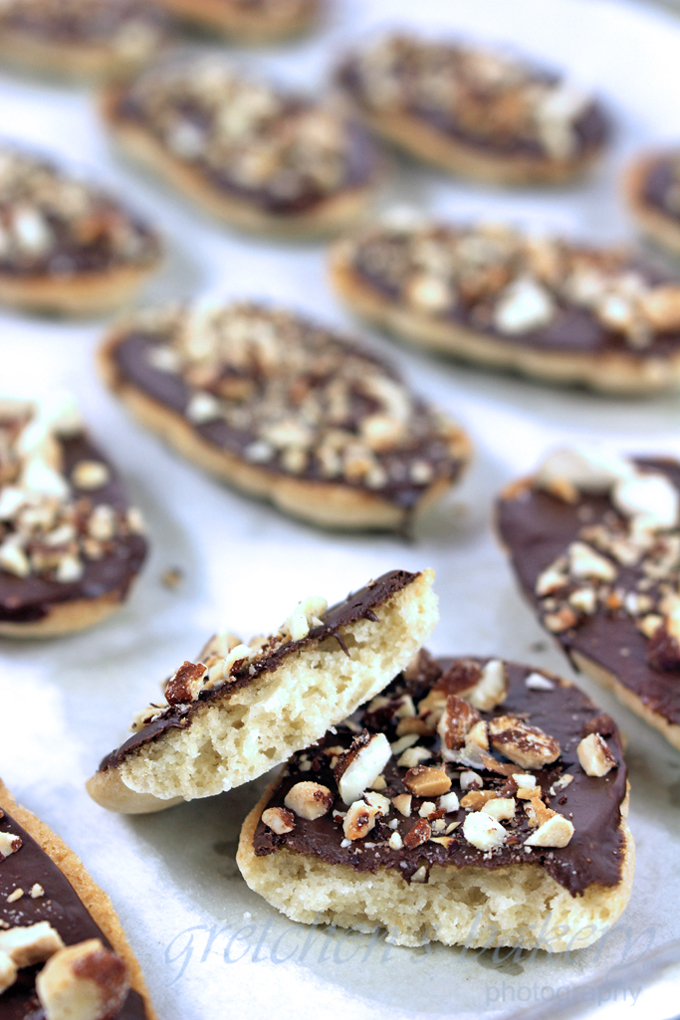 Almond Crisp Cookies