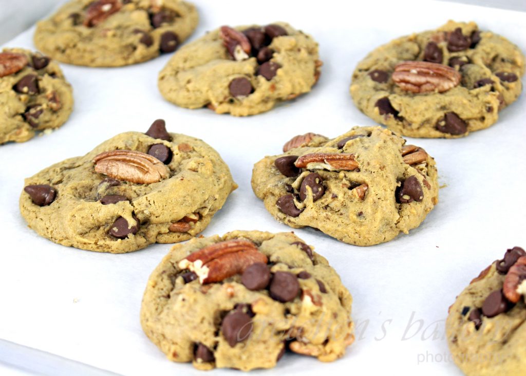 Vegan Butter Pecan Cookies