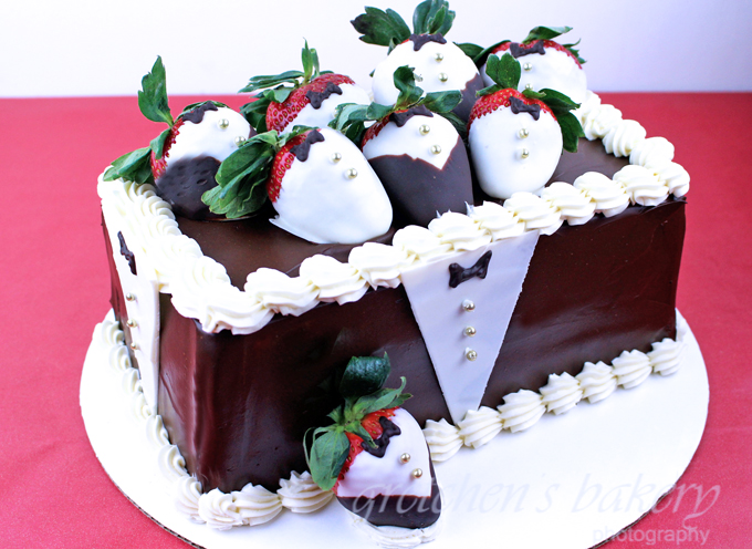 Tuxedo Strawberry Cake