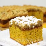 Pumpkin Crumb Buns