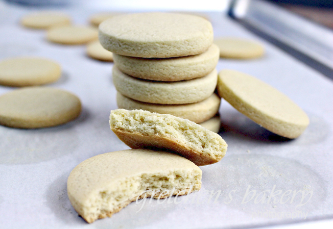 Vegan Halloween Sugar Cookies