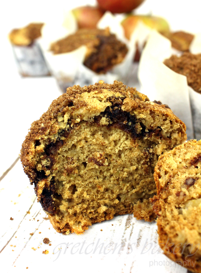 Cinnamon Apple Walnut Muffins