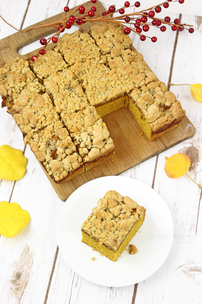 Pumpkin Coffeecake Buns