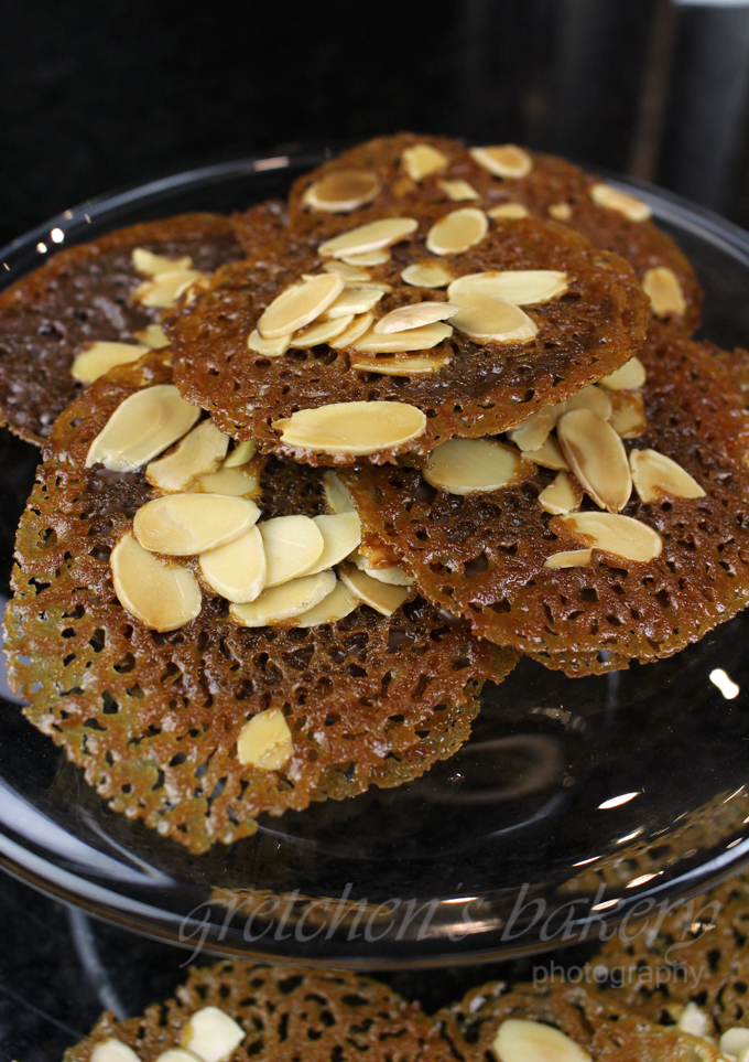 Vegan Almond Lace Cookies