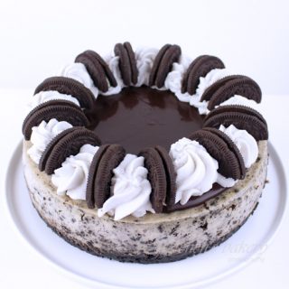 Vegan Oreo Cheesecake
