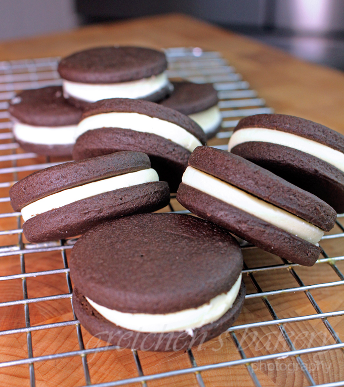 Homemade Vegan Oreo Cookies