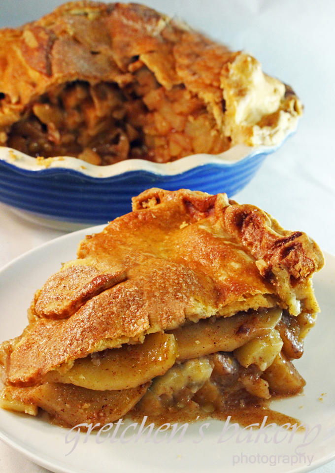 The Best Apple Pie Recipe is the simplest!