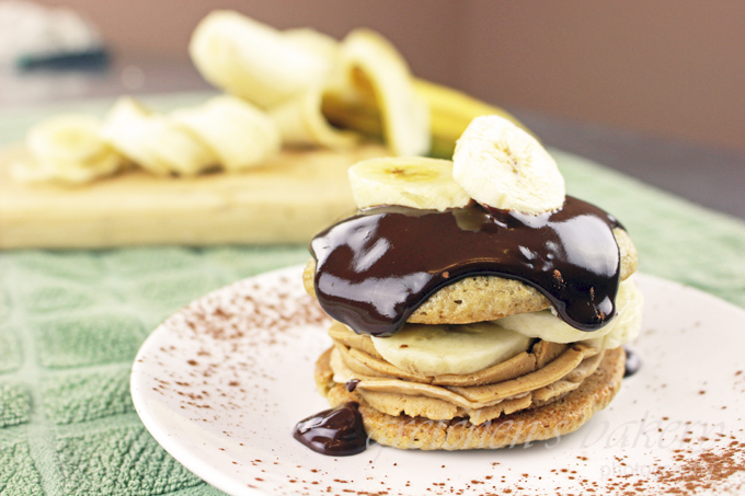 Peanut Butter Banana Whoopie Pies