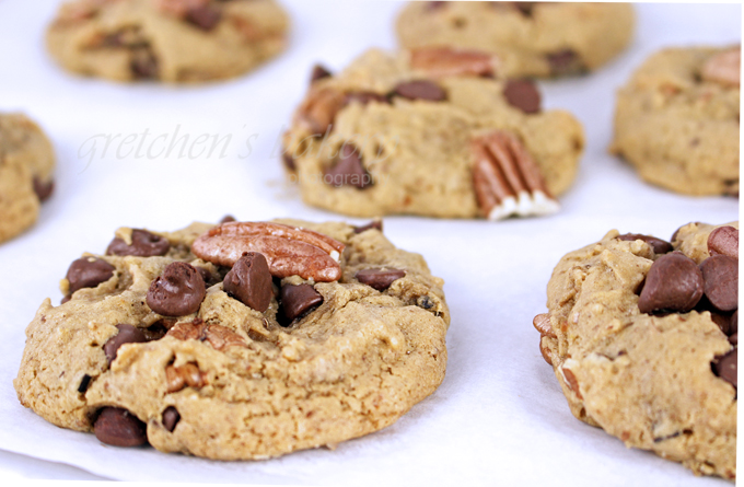 Vegan Butter Pecan Cookies