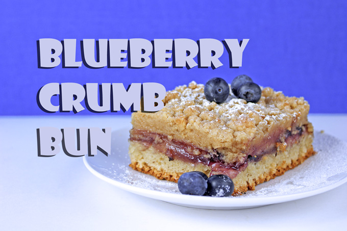 Blueberry Crumb Buns
