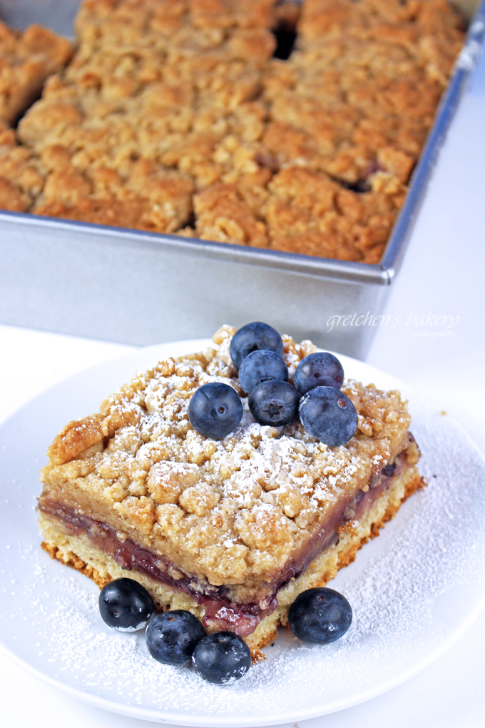 Blueberry Crumb Buns