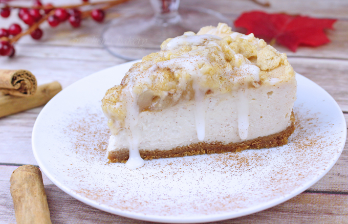 Apple Crumb Cheesecake