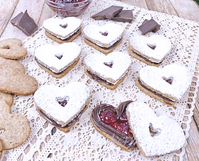 Classic Linzer Cookie Recipe