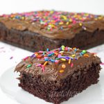 Easy Vegan Chocolate Cake Recipe