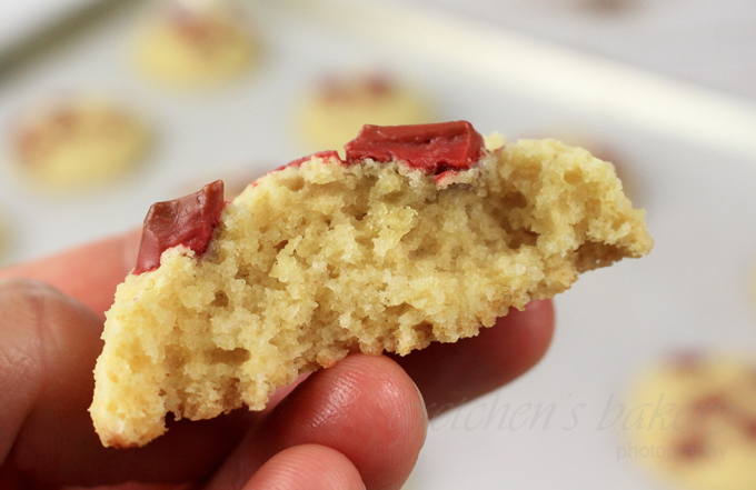 Strawberry Cheesecake Cookies Vegan