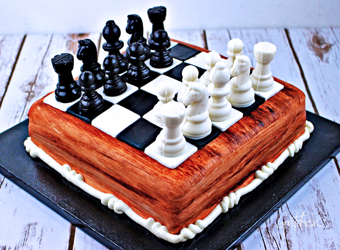 Playable Chess Cake
