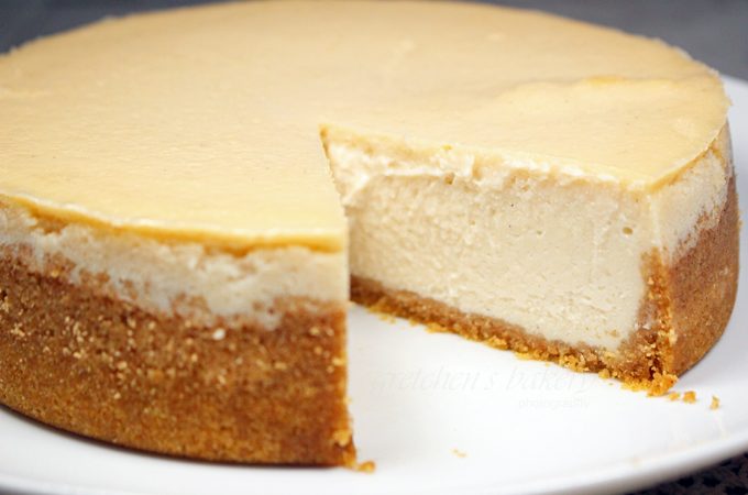 The Best Vegan Cheesecake Recipe Ever! Strawberry Cheesecake