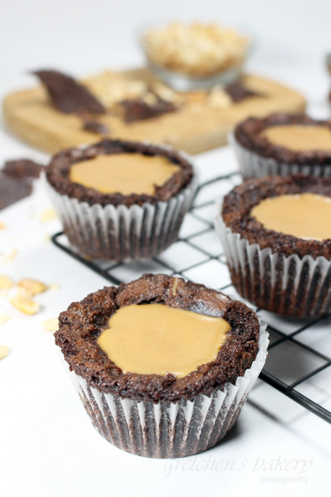 Vegan Brownie Cupcakes with Peanut Butter Fudge