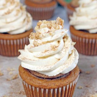 Apple Pie Stuffed Pumpkin Cupcakes