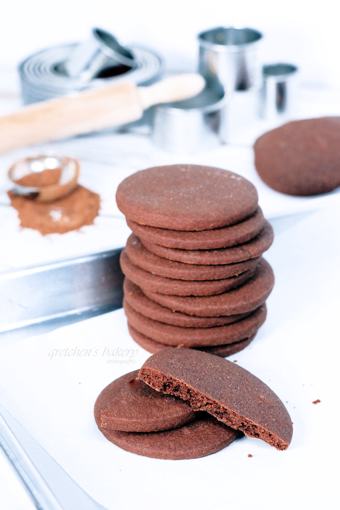 chocolate shortbread cookies