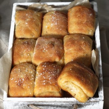 Parker House Dinner Rolls ~ Rye Cheese