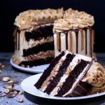 Snickers Cake ~Vegan