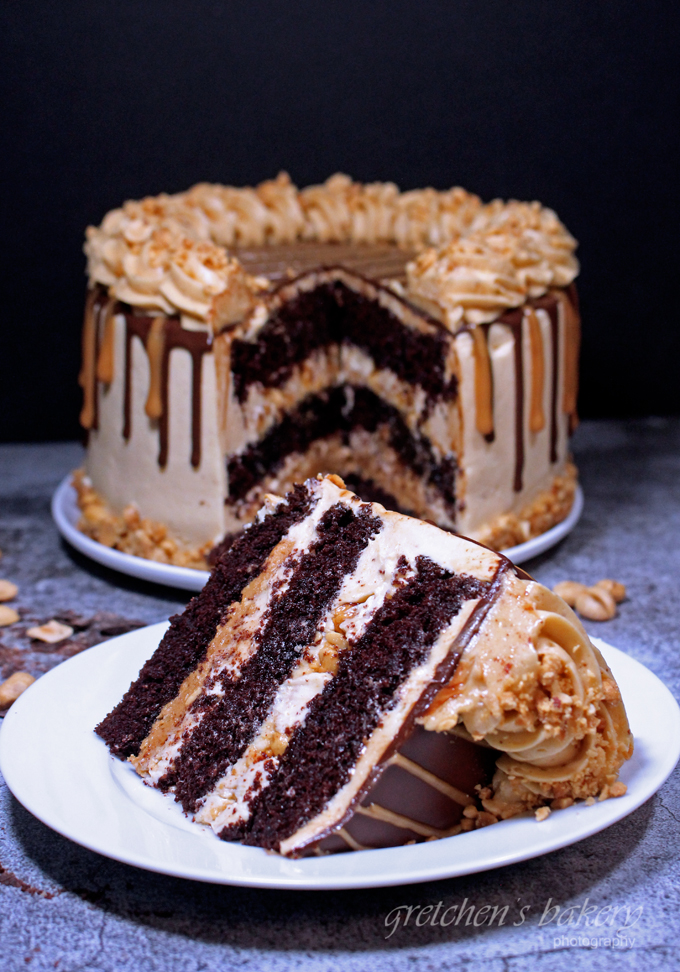 Snickers Cake ~Vegan