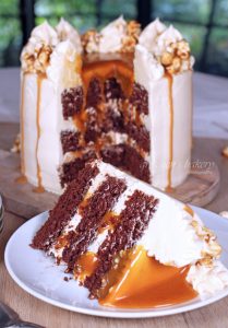 Salted Caramel Cake