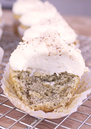 Banana Cupcakes with Cream Cheese Frosting