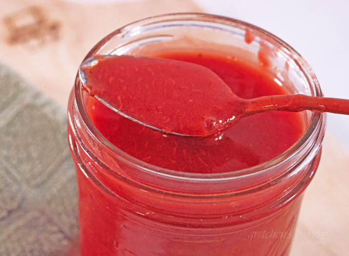 10 Minute Strawberry Sauce