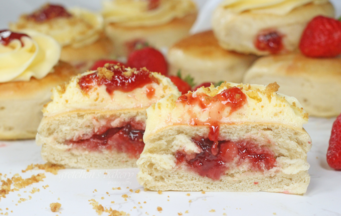 Strawberry Cheesecake Donuts