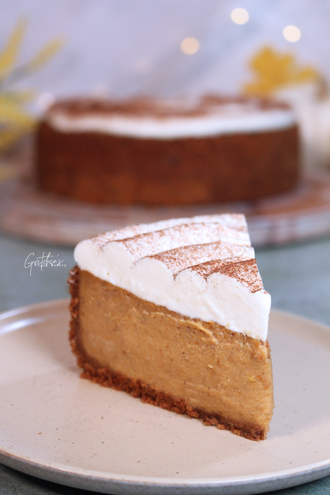 Vegan Pumpkin Cheesecake