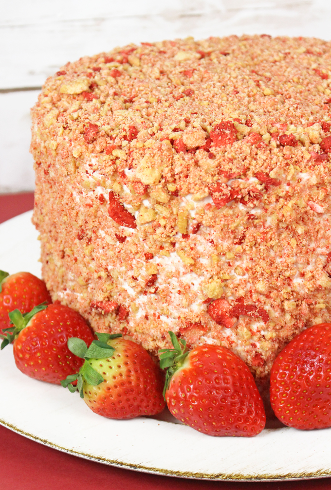 Strawberry Crunch Cake