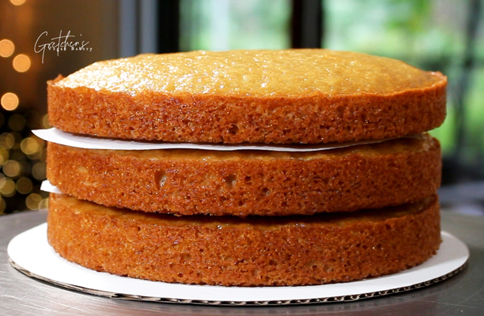 Vegan Vanilla Cake ~Refined Sugar Free & Reduced Oil Recipe