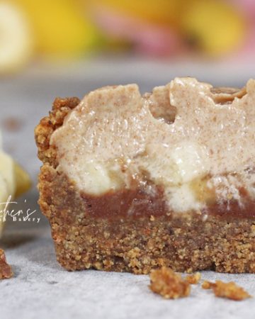 Caramel Banana Mousse Tarts