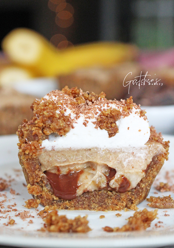 Caramel Banana Mousse Tarts