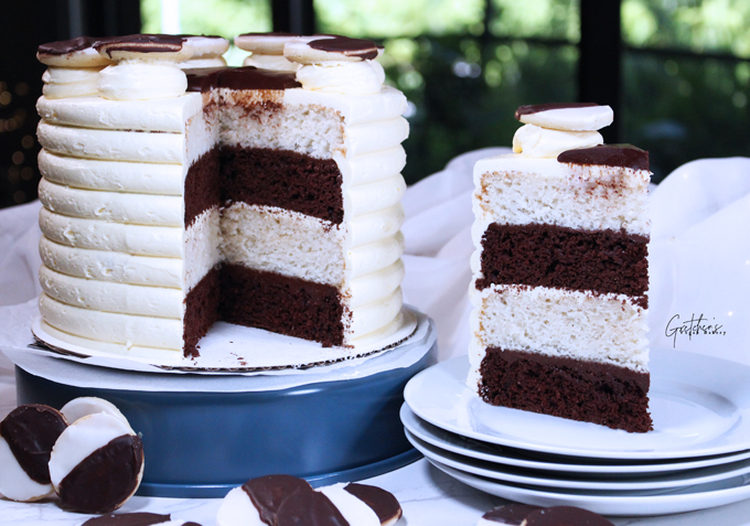 Black and White Cookie Cake