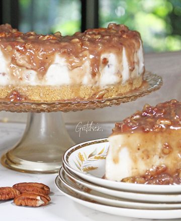 Pralines and Cream Cheesecake