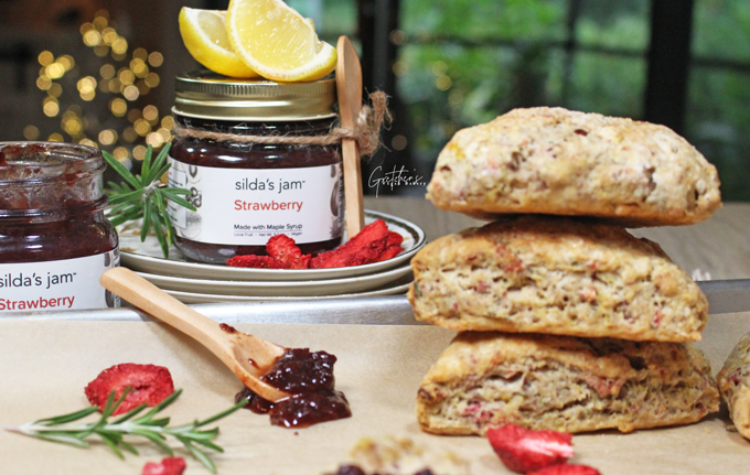 Lemon Rosemary Scones