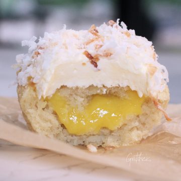 Lemon Coconut Cupcakes