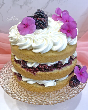 Blackberry Vanilla Cream Cake