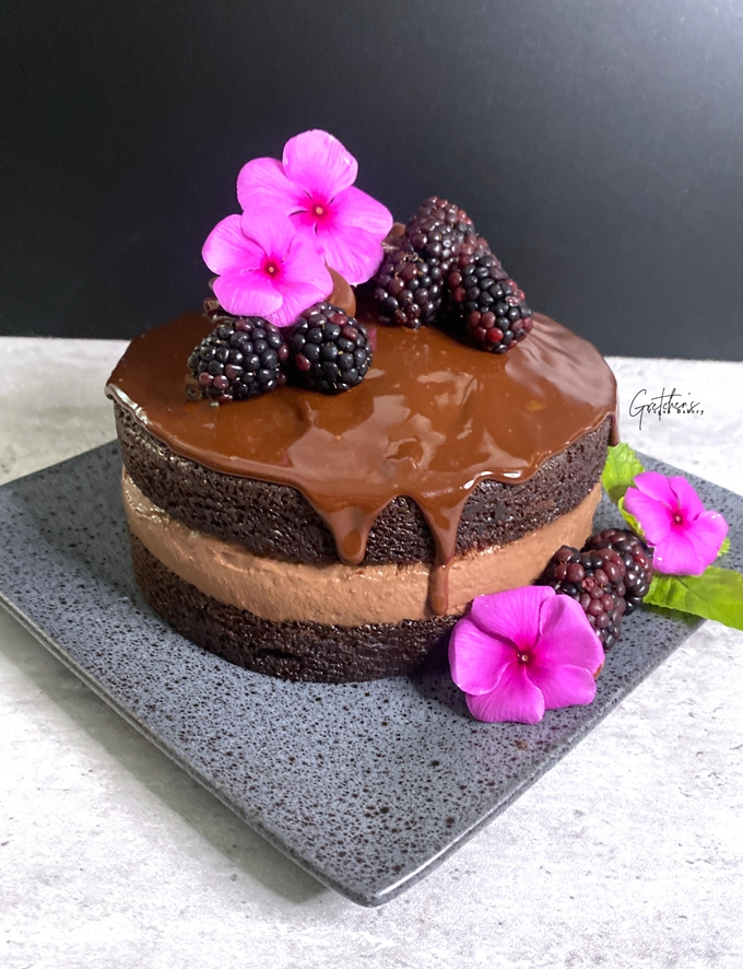 Chocolate Blackberry Cake 