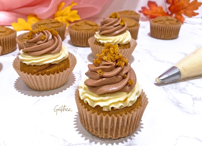 Pumpkin Cupcakes