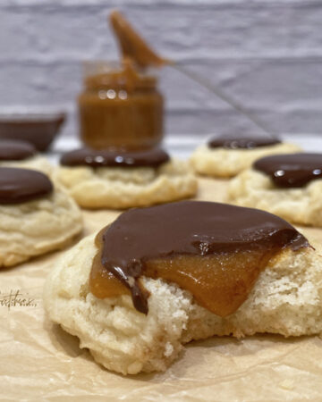 Vegan Twix Cookies