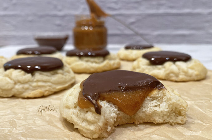 Vegan Twix Cookies