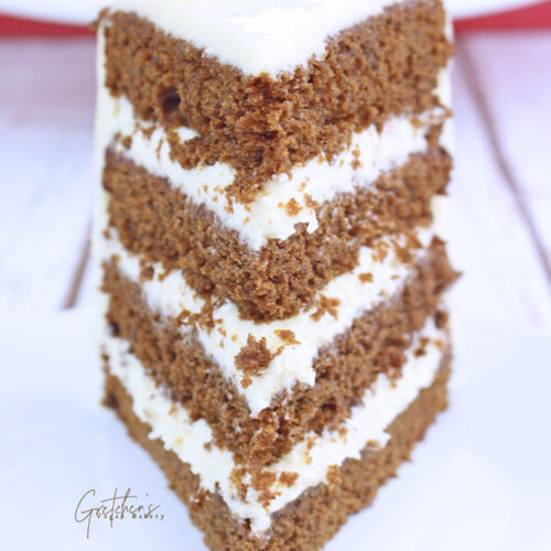Gingerbread-Cake-Slice-2025-